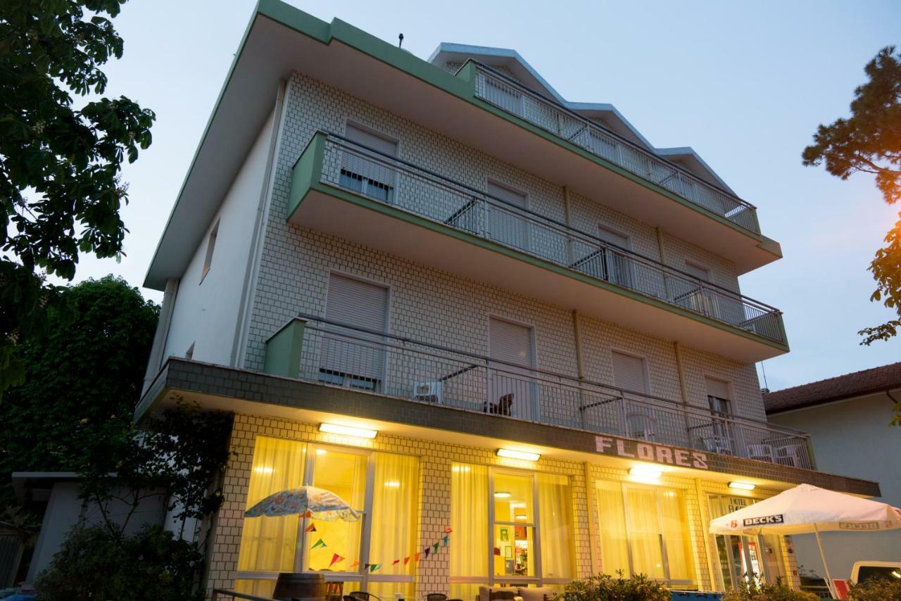 Hotel Flores Riccione Zewnętrze zdjęcie
